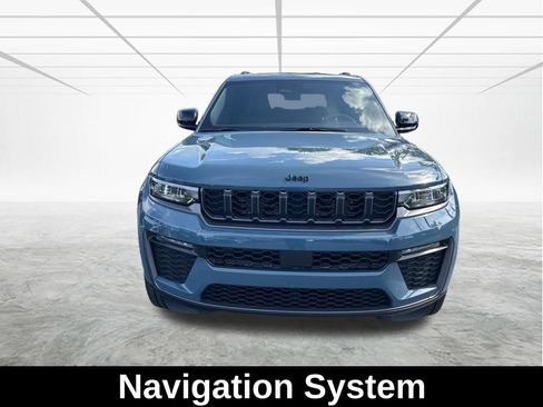 Used 2026 Jeep Grand Cherokee L Limited w/ Limited Altitude Package RWD image 9