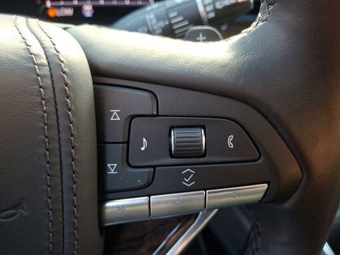 Used 2023 Cadillac Escalade Premium Luxury Platinum image 25