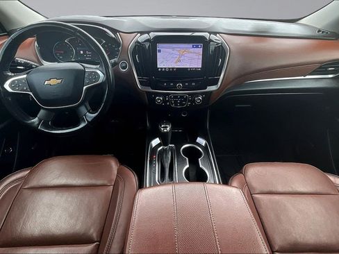 Used 2020 Chevrolet Traverse High Country w/ LPO, Floor Liner Package AWD/4WD image 8