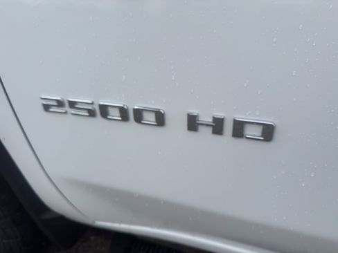 Used 2020 Chevrolet Silverado 2500 LT w/ All Star Edition image 10