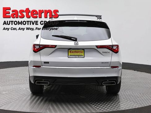 Used 2023 Acura MDX w/ Technology Package AWD/4WD image 6
