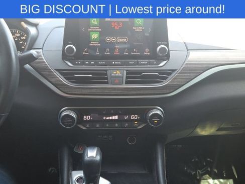 Used 2020 Nissan Altima 2.0 Platinum FWD image 27