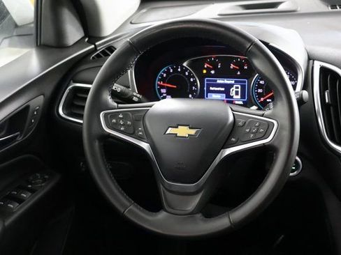 Used 2022 Chevrolet Equinox LT image 10