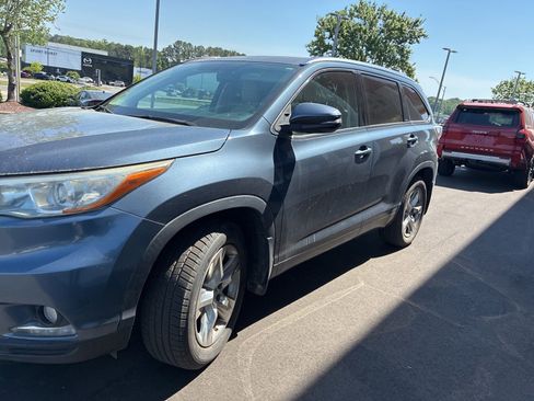 Used 2016 Toyota Highlander Limited AWD/4WD image 1