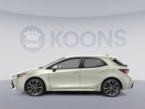 Used 2019 Toyota Corolla XSE image 4