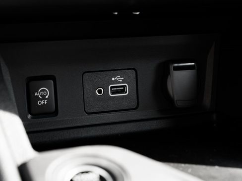 New 2025 Nissan Sentra S image 15