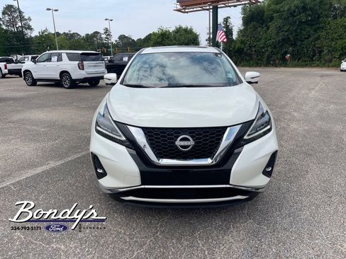 Used 2024 Nissan Murano SL image 2