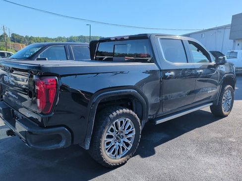 Used 2023 GMC Sierra 1500 Denali Ultimate AWD/4WD image 4