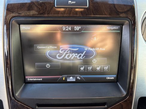 Used 2013 Ford F150 Platinum image 18