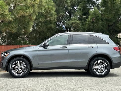 Certified 2022 Mercedes-Benz GLC 300 w/ Premium Package Lite image 9