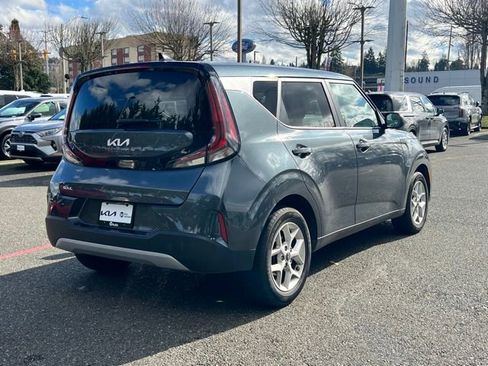 Certified 2023 Kia Soul LX w/ Option Group 015 image 5