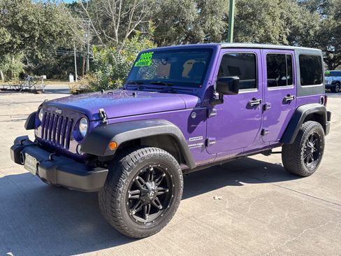 Used 2018 Jeep Wrangler Unlimited Sport S image 4