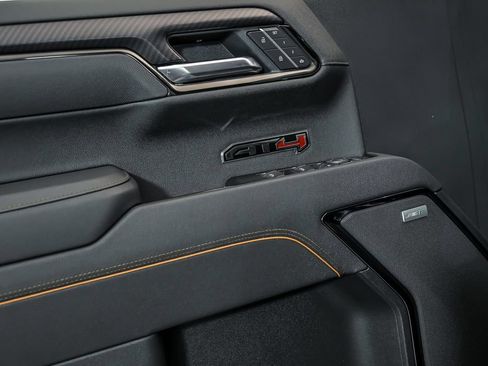 New 2026 GMC Sierra 1500 AT4 w/ Technology Package AWD/4WD image 5