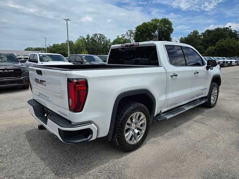 Used 2022 GMC Sierra 1500 Denali AWD/4WD image 8