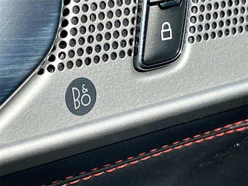 Used 2022 Ford Explorer ST-Line image 19