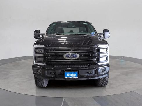 Used 2025 Ford F250 Platinum w/ Tremor Off-Road Package AWD/4WD image 2