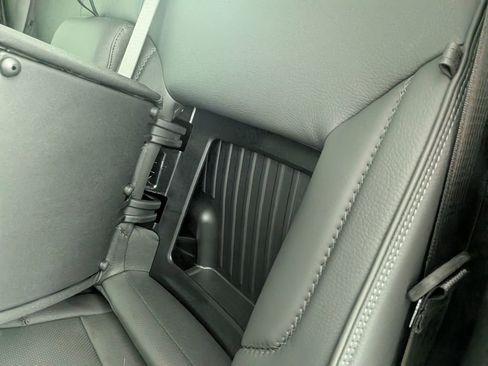 New 2026 GMC Sierra 1500 Denali w/ Denali Reserve Package AWD/4WD image 31