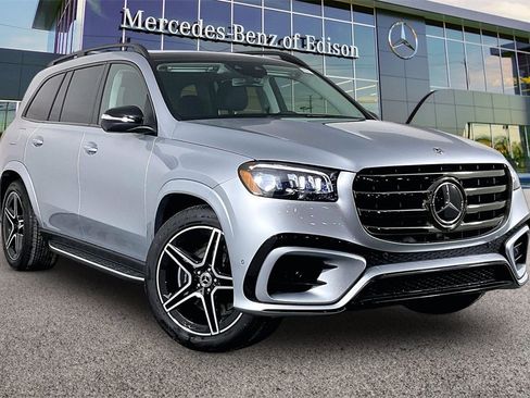 New 2026 Mercedes-Benz GLS 450 4MATIC image 1