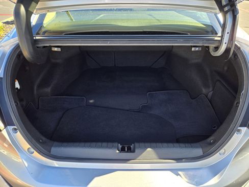 Used 2018 Honda Clarity Plug-In Hybrid image 10