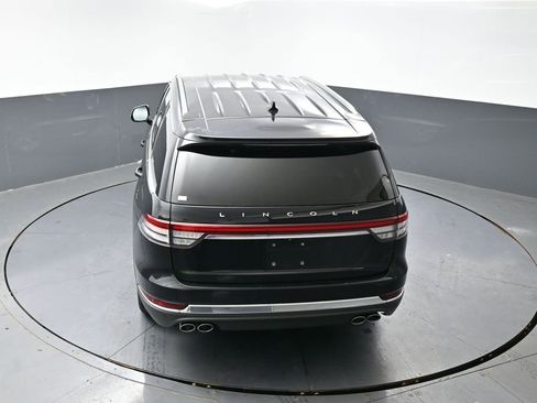 Used 2023 Lincoln Aviator AWD image 21