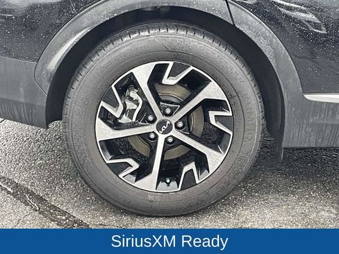 Used 2024 Kia Sportage EX image 10