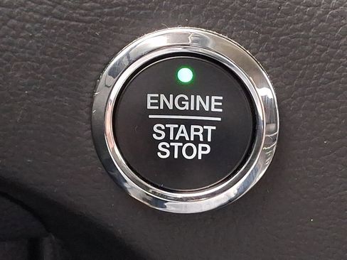Used 2023 Ford Edge SEL AWD/4WD image 22