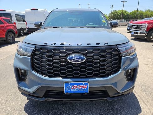New 2026 Ford Explorer ST-Line w/ Premium Package RWD image 3