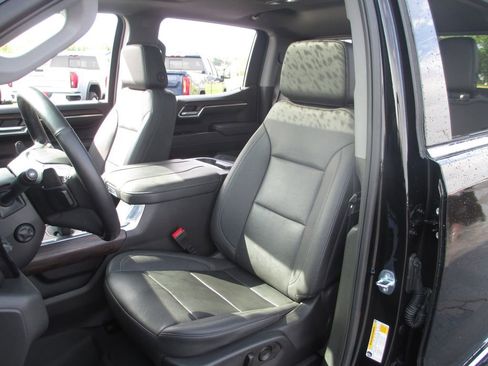 Used 2023 GMC Sierra 1500 SLT w/ SLT Premium Package AWD/4WD image 22