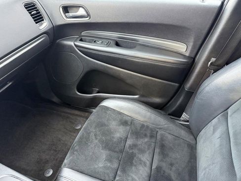 Used 2018 Dodge Durango GT image 23
