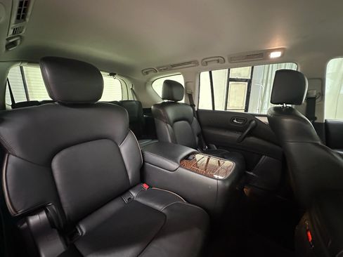Used 2020 Nissan Armada Platinum w/ Captain's Chairs Package AWD/4WD image 20