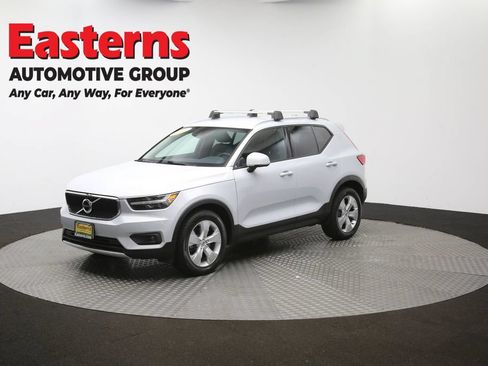Used 2021 Volvo XC40 T4 Momentum FWD image 54