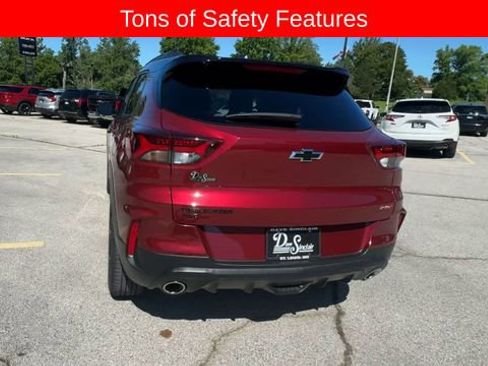 Used 2023 Chevrolet TrailBlazer RS AWD/4WD image 7