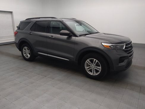 Used 2023 Ford Explorer XLT w/ Class IV Trailer Tow Package AWD/4WD image 11