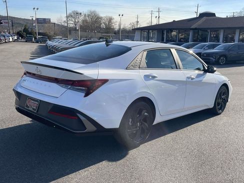 New 2026 Hyundai Elantra Sport image 3