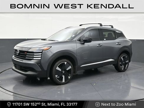 Used 2026 Nissan Kicks SR FWD image 1