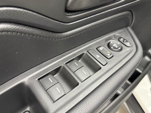 Used 2025 Honda Odyssey EX-L image 11
