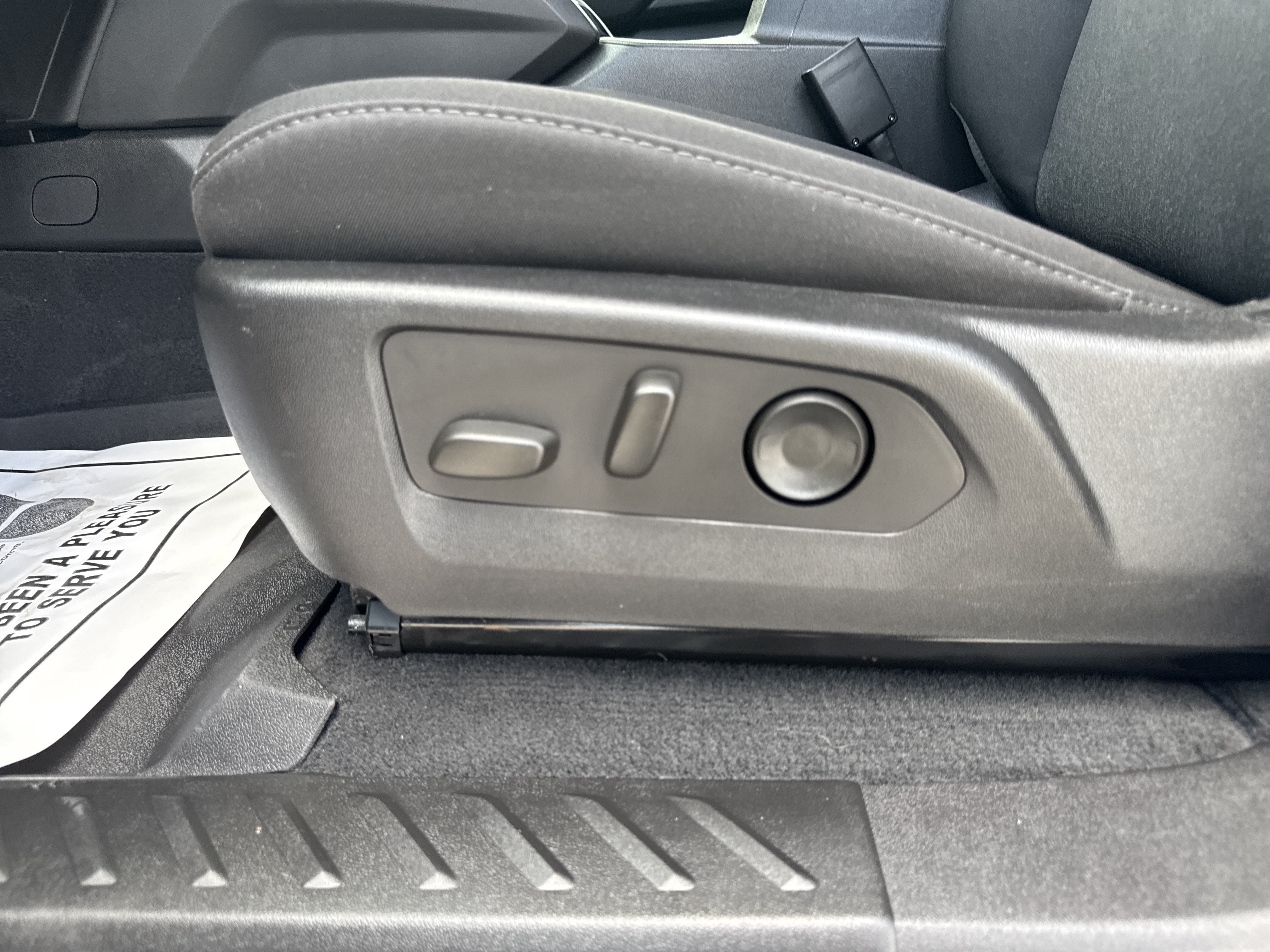 Certified 2024 Chevrolet Colorado Trail Boss AWD/4WD image 21
