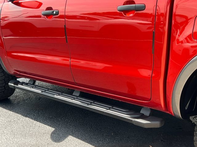 Used 2019 Ford Ranger XLT w/ Equipment Group 302A Luxury AWD/4WD image 11