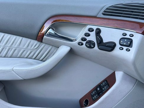 Used 2006 Mercedes-Benz S 430 image 35