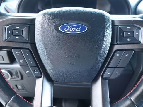 Used 2021 Ford Expedition Limited RWD image 24