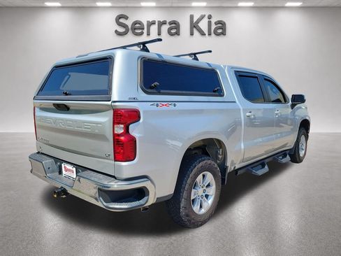 Used 2021 Chevrolet Silverado 1500 LT AWD/4WD image 5