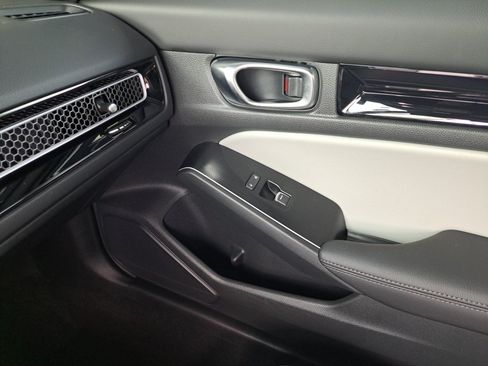 Used 2025 Honda Civic Sport Touring image 35