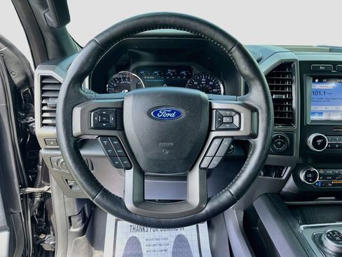 Used 2019 Ford Expedition XLT w/ Equipment Group 202A RWD image 11