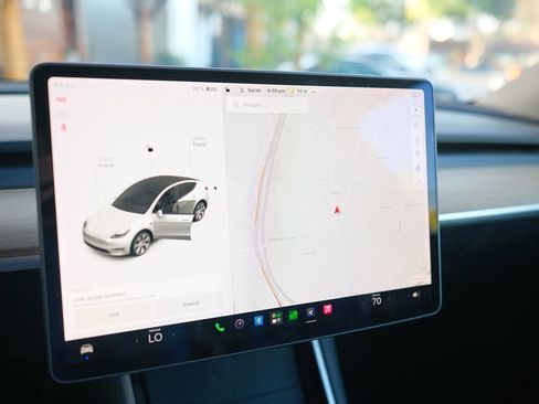 Used 2020 Tesla Model Y Long Range AWD/4WD image 11