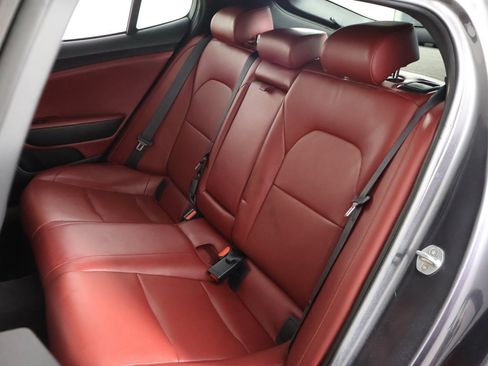 Used 2020 Kia Stinger GT-Line w/ Sun & Sound Package image 33