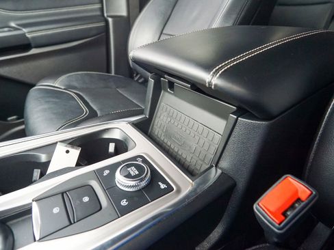 Used 2020 Ford Explorer ST image 35