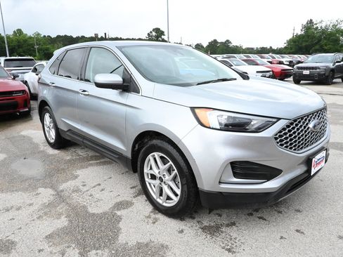 Used 2024 Ford Edge SEL AWD/4WD image 4
