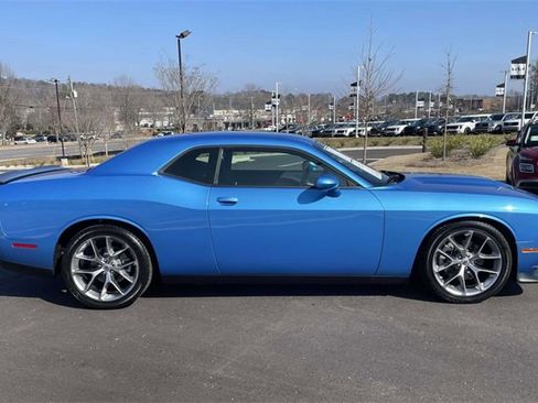 Used 2023 Dodge Challenger GT image 2