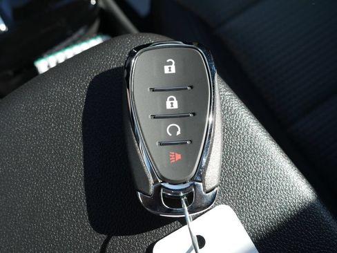 New 2026 Chevrolet Trax LT FWD image 18