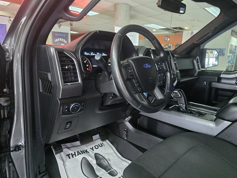 Used 2017 Ford F150 XLT w/ Equipment Group 302A Luxury AWD/4WD image 7